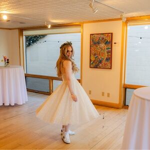 Rosie Ettienne Annabelle Size 12